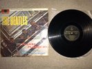 THE BEATLES - Please Please Me LP Vinyl First Pressing Mono Black & Gold RARE