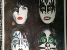 KISS 