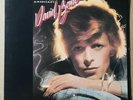 DAVID BOWIE 'YOUNG AMERICANS'  LP.  1975.  MAINMAN. RS 1006 EX/EX