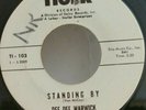 Dee Dee Warwick  STANDING BY (GREAT SOUL 45) PLAYS VG+