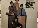 The Beatles “Yesterday And Today” LP Capitol Rainbow (Mono 1966) G+