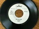 Smile Earth / Step On Me ( Queen, Brian May, Roger Taylor ) White Label Promo 7