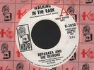 (Hear) 1969 Reparata and the Delrons Girl Group M- DJ 45 (Walking in the Rain)