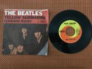 The Beatles Vinyl And Sleeve. Yellow Submarine / Eleanor Rigby