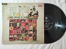 397)  -  THE MONKEYS  -  LP VINYL RECORDS