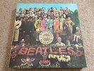THE BEATLES Sgt Peppers lonely hearts club band Parlophone PMC 7027 + red inner