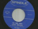 ROCKABILLY bw TEEN- LINDA WILSON- LA-DEE-DAA  /  DREAMY EYES - HEAR-1963 SPINDLE