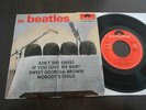 LES BEATLES RARE FRENCH EP AIN T SHE SWEET POLYDOR 21965 MEDIUN FRANCE