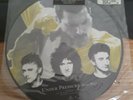 Queen + David Bowie Under Pressure 7