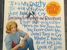 LESLEY GORE - The Golden Hits LP - AUTOGRAPHED - Stereo SR 61024 MINT