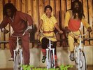 Black Uhuru ‎- Fit You Haffe Fit (12