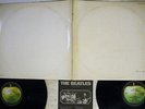 BEATLES WHITE ALBUM APPLE EAS-77001,2 Japan VINYL 2LP
