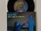 BLINK-182 THEY CAME TO CONQUER URANUS 7