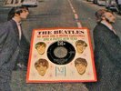 BEATLES WE WISH YOU A MERRY CHRISTMAS VEE JAY SLEEVE & 45 NICE SHAPE
