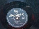 Roy Hall 'Three Alley Cats' UK  Brunswick 78.rpm 10
