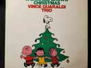 A CHARLIE BROWN CHRISTMAS VINCE GUARALDI TRIO (STRONG)EXCELLENT