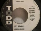 R & B 45 RPM, FIVE ROYALES, BABY DONT DO IT / THERES SOMEBODY OVER HERE
