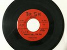 The CLUSTERS Pardon My Heart Darling Can't You Tell Tee Gee 102 strVG Degritter