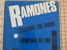 RAMONES RARE OG DOUBLE SEVEN INCH HOWLING AT THE MOON 1985 UK BEGGARS PUNK