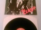 THE CLASH - S / T LP RARE UK 1ST PRESS CBS 82000 A5 B3 WHITE RIOT POLICE THIEVES