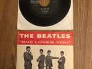 The Beatles’She Loves You’ original 1964 7” USA picture sleeve vg cond + record