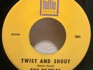 ROCK 45 RPM THE BEATLES, TWIST AND SHOUT / THERES A PLACE, PURPLE BOX