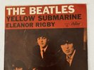 THE BEATLES YELLOW SUBMARINE ELEANOR RIGBY / SLEEVE & 45 RPM 5810