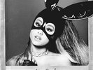 Dangerous Woman - Ariana Grande - Exclusive Purple & Black Swirl 2X Vinyl LP