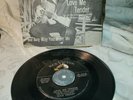 * * ELVIS 1956 1st pressing #1 