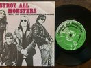Destroy All Monsters ?– Meet The Creeper / November 22nd 7