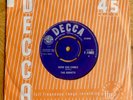 THE ADDICTS: Here She Comes/Thats My Girl. Super Rare 1964 Beat Mod Belter Mint-