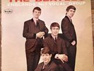 Introducing The Beatles 1964 VeeJay 1062 Brackets Colorband Version 2