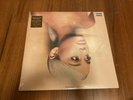 Ariana Grande ?Sweetener LP Peach Color