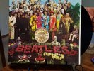 Sgt. Pepper's Lonely Hearts Club Band [180 Gram Vinyl] by The Beatles (Vinyl, No