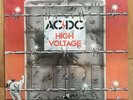 RARE AC/DC LP HIGH VOLTAGE.AUSTRALIAN IMPORT APLP-009. BROONZY. 1977 BLUE LABEL