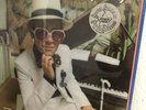 ELTON JOHN  Greatest hits 1977 factory sealed vinyl LP  original free shipping