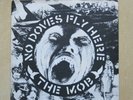 THE MOB No Doves Fly Here UK 7