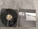 U2      