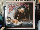 JEFF WAYNE'S WAR OF THE WORLDS - VINYL DOUBLE LP + BOOKLET Near Mint Condition