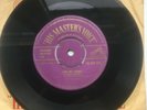 LOVE ME TENDER  - ELVIS PRESLEY - HMV LABEL 45 - GOLD PRINT