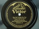 78rpm  Jazz - HENRY HALSTEAD Orch: Give Me Today & Roses Brought Me You