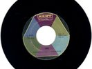 SHE – OUTTA REACH (1970) PSYCH-GARAGE-PUNK (HEAR) ORIGINAL 45