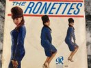 THE RONETTES  WALKING IN THE RAIN   M-