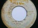 Roots Reggae - Pipe & The Pipers ( Wailing Souls ) Back Biter -  Tuff Gong 7