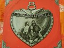 V8 UN PASO MAS EN LA BATALLA 1984 FIRST PRESS ARGENTINA METAL    RARE PROMO LP
