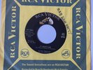 ELVIS PRESLEY-IT HURTS ME/KISSIN’ COUSINS 45 RPM 7” Vinyl 1964
