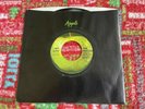 The Beatles Apple 45 record HEY JUDE 1968 First issue without Credits