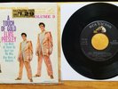 SUPER WOW  Original IN BAGGY Elvis Presley 