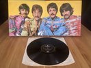 THE BEATLES: Sgt Pepper, Vinyl, YEX 637-1, YEX 638-1, UK One Box EMI Excellent