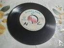WU-TANG-CLAN - TRIUMPH/ ERYKA BADU - TYRONE{LIVE}/ HIP HOP FUNK SOUL 45/JA